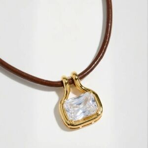 The M - THE NAIA GEM PENDANT NECKLACE